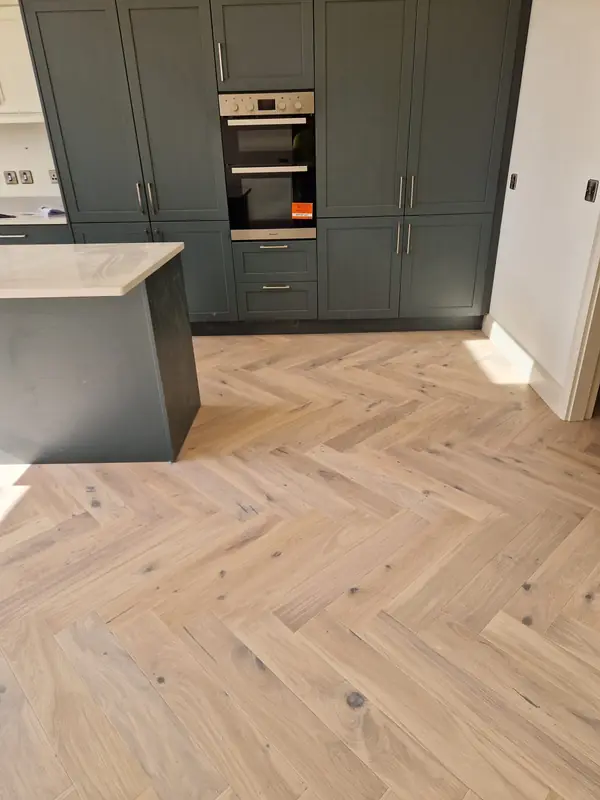 A practical, stylish floor fitted with care — ideal for busy households and commercial spaces.